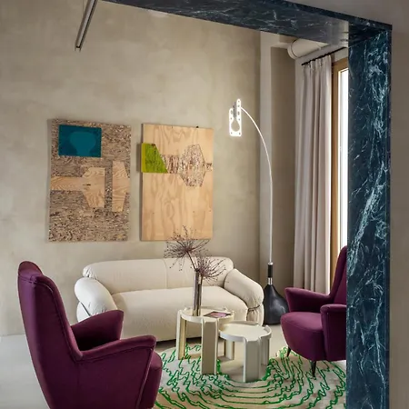 ベッド・アンド・ブレックファスト The Wheels フィレンツェ